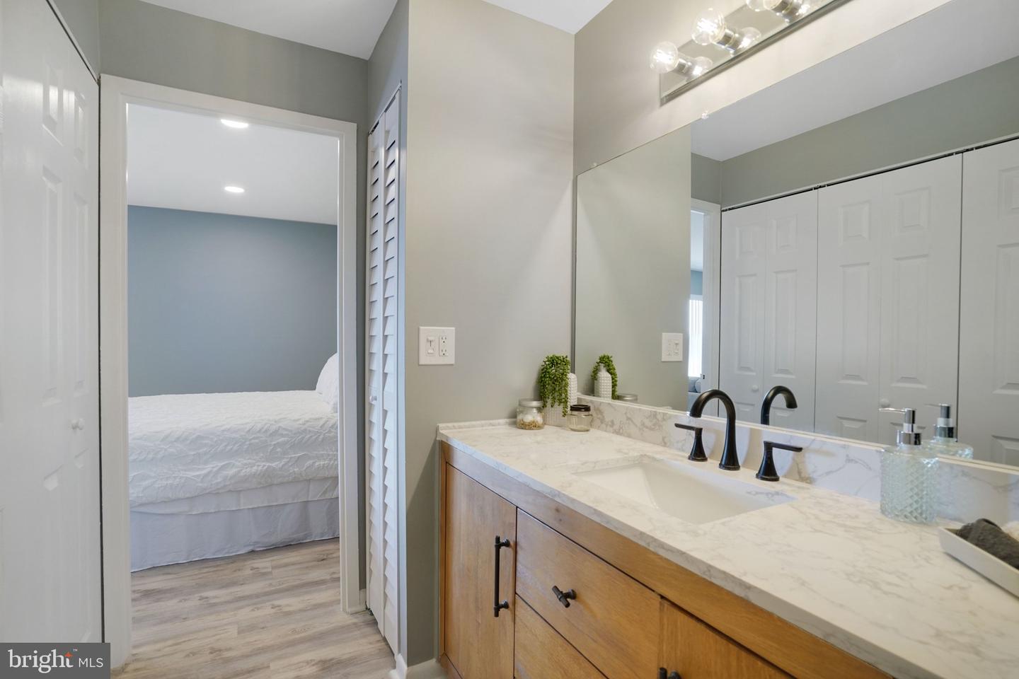 3100 S MANCHESTER ST #909, FALLS CHURCH, Virginia 22044, 1 Room Rooms,1 BathroomBathrooms,Residential,For sale,3100 S MANCHESTER ST #909,VAFX2289400 MLS # VAFX2289400