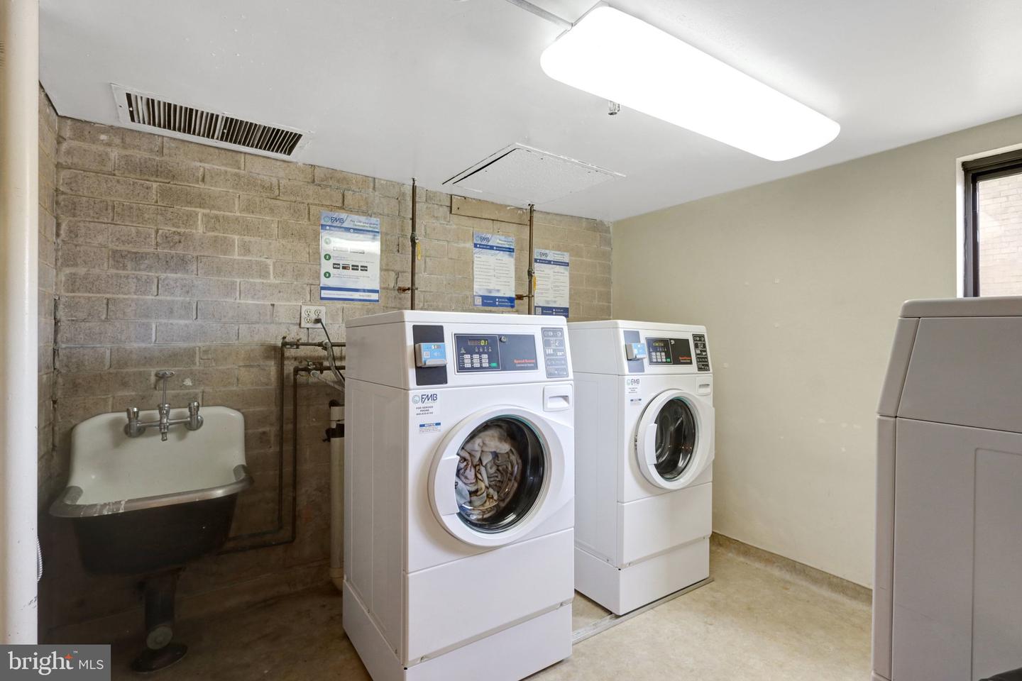 3100 S MANCHESTER ST #909, FALLS CHURCH, Virginia 22044, 1 Room Rooms,1 BathroomBathrooms,Residential,For sale,3100 S MANCHESTER ST #909,VAFX2289400 MLS # VAFX2289400