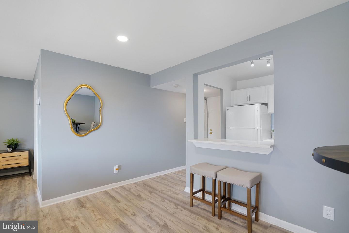 3100 S MANCHESTER ST #909, FALLS CHURCH, Virginia 22044, 1 Room Rooms,1 BathroomBathrooms,Residential,For sale,3100 S MANCHESTER ST #909,VAFX2289400 MLS # VAFX2289400