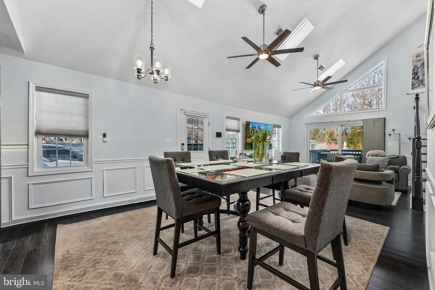 3031 DASHIELL RD, FALLS CHURCH, Virginia 22042, 5 Bedrooms Bedrooms, ,3 BathroomsBathrooms,Residential,For sale,3031 DASHIELL RD,VAFX2289424 MLS # VAFX2289424