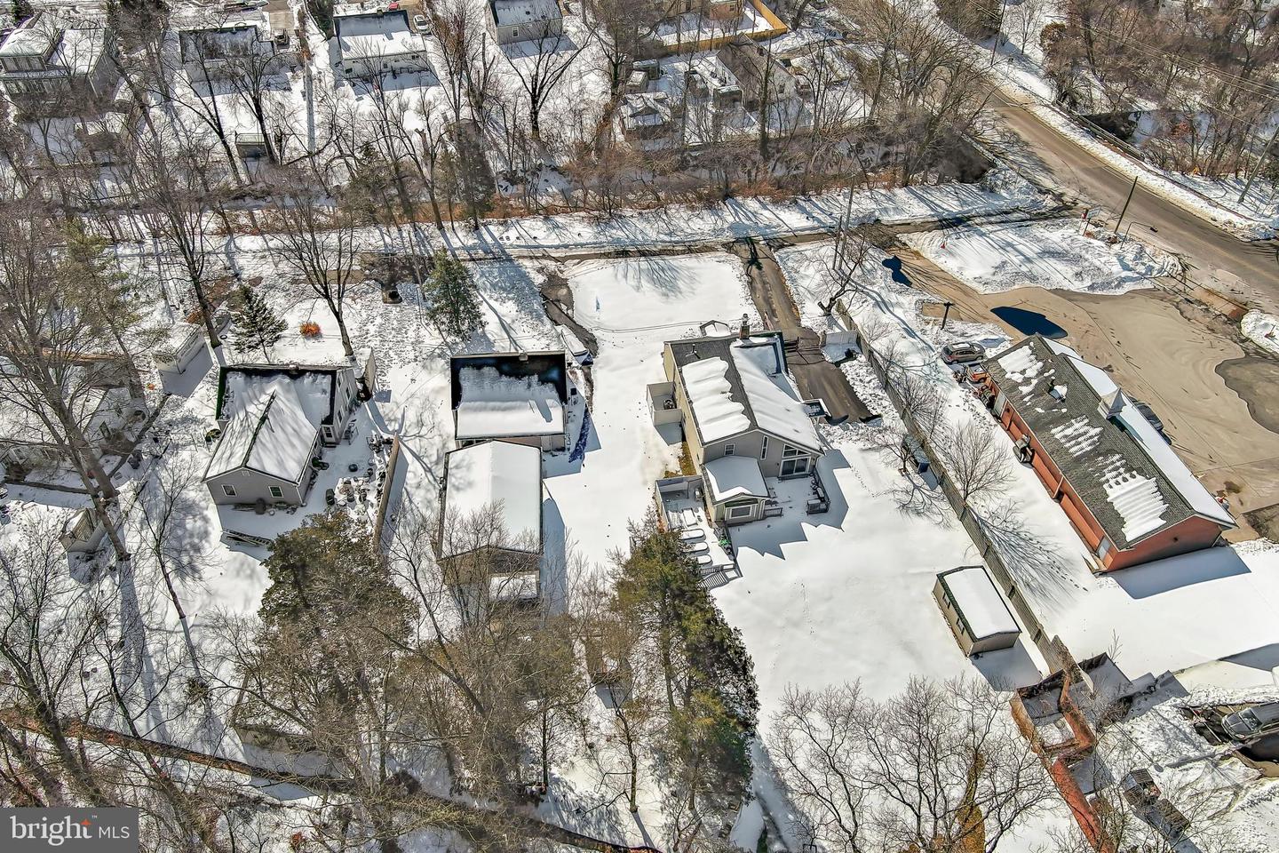 3031 DASHIELL RD, FALLS CHURCH, Virginia 22042, 5 Bedrooms Bedrooms, ,3 BathroomsBathrooms,Residential,For sale,3031 DASHIELL RD,VAFX2289424 MLS # VAFX2289424