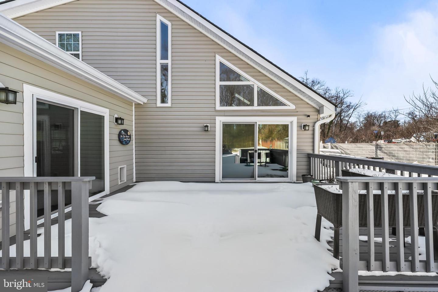 3031 DASHIELL RD, FALLS CHURCH, Virginia 22042, 5 Bedrooms Bedrooms, ,3 BathroomsBathrooms,Residential,For sale,3031 DASHIELL RD,VAFX2289424 MLS # VAFX2289424