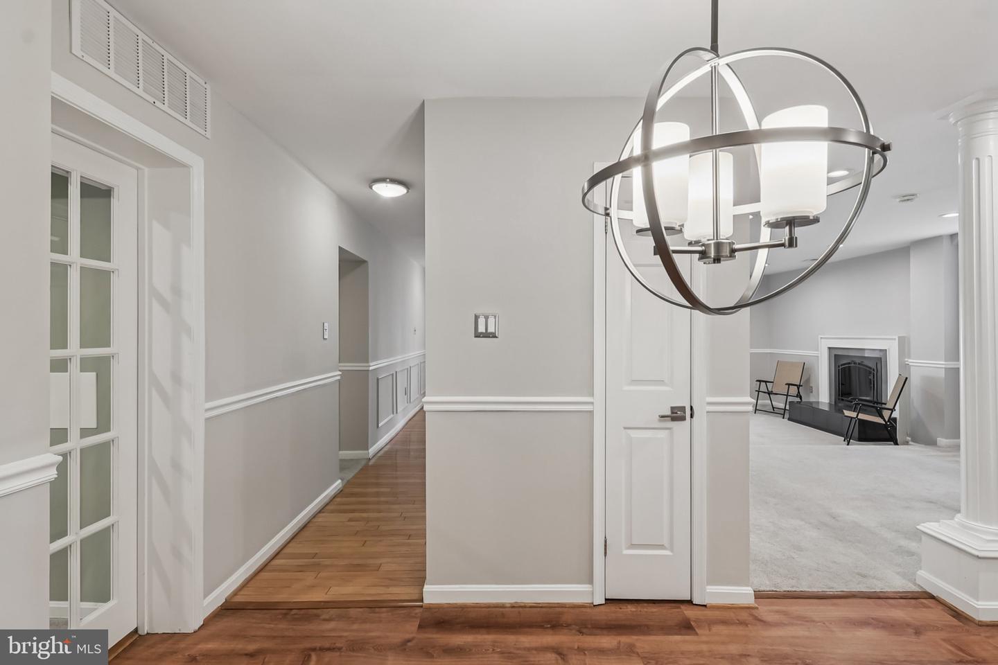 3769 PERSIMMON CIR, FAIRFAX, Virginia 22031, 2 Bedrooms Bedrooms, 6 Rooms Rooms,2 BathroomsBathrooms,Residential,For sale,3769 PERSIMMON CIR,VAFX2289486 MLS # VAFX2289486