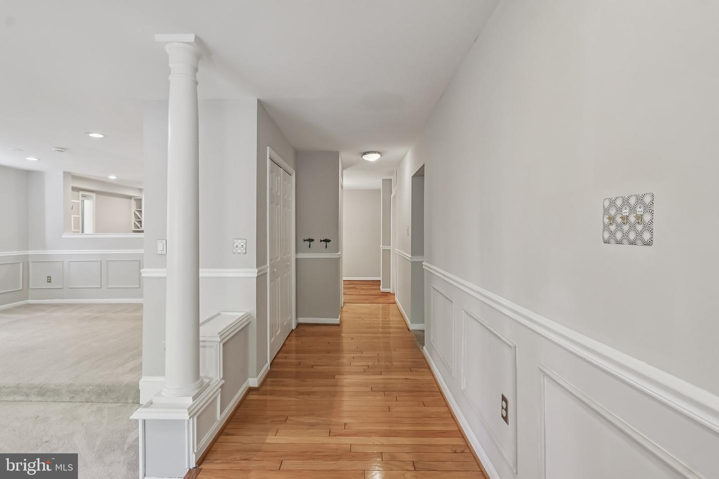 3769 PERSIMMON CIR, FAIRFAX, Virginia 22031, 2 Bedrooms Bedrooms, 6 Rooms Rooms,2 BathroomsBathrooms,Residential,For sale,3769 PERSIMMON CIR,VAFX2289486 MLS # VAFX2289486