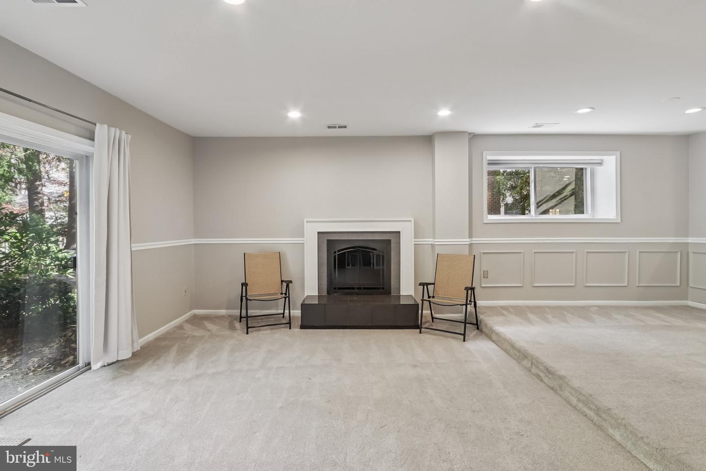 3769 PERSIMMON CIR, FAIRFAX, Virginia 22031, 2 Bedrooms Bedrooms, 6 Rooms Rooms,2 BathroomsBathrooms,Residential,For sale,3769 PERSIMMON CIR,VAFX2289486 MLS # VAFX2289486