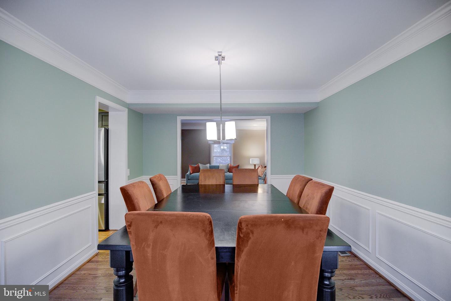 5408 HEATHERFORD CT, FAIRFAX, Virginia 22030, 4 Bedrooms Bedrooms, ,3 BathroomsBathrooms,Residential,For sale,5408 HEATHERFORD CT,VAFX2289490 MLS # VAFX2289490