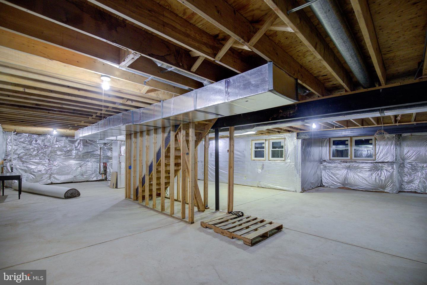 5408 HEATHERFORD CT, FAIRFAX, Virginia 22030, 4 Bedrooms Bedrooms, ,3 BathroomsBathrooms,Residential,For sale,5408 HEATHERFORD CT,VAFX2289490 MLS # VAFX2289490