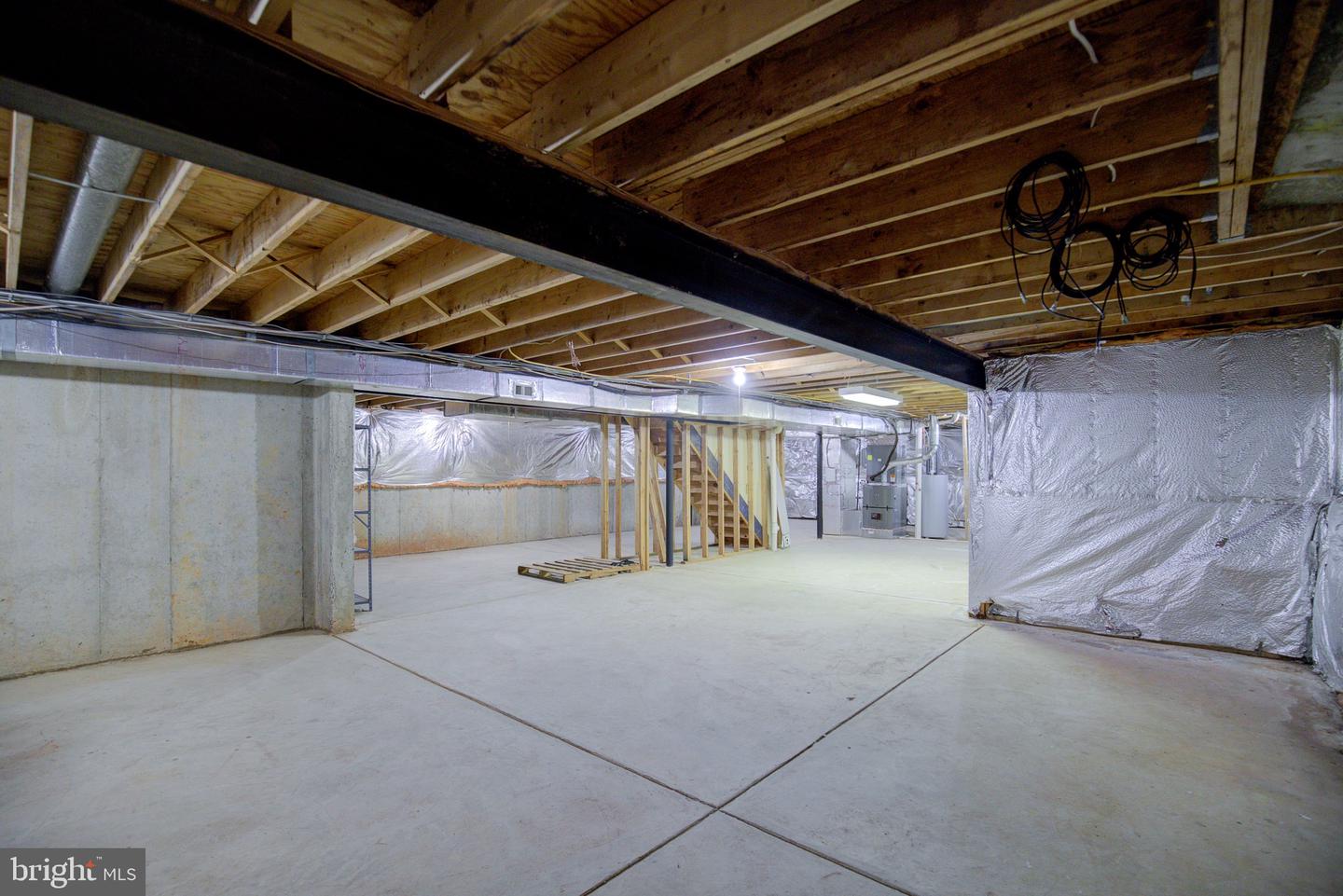 5408 HEATHERFORD CT, FAIRFAX, Virginia 22030, 4 Bedrooms Bedrooms, ,3 BathroomsBathrooms,Residential,For sale,5408 HEATHERFORD CT,VAFX2289490 MLS # VAFX2289490