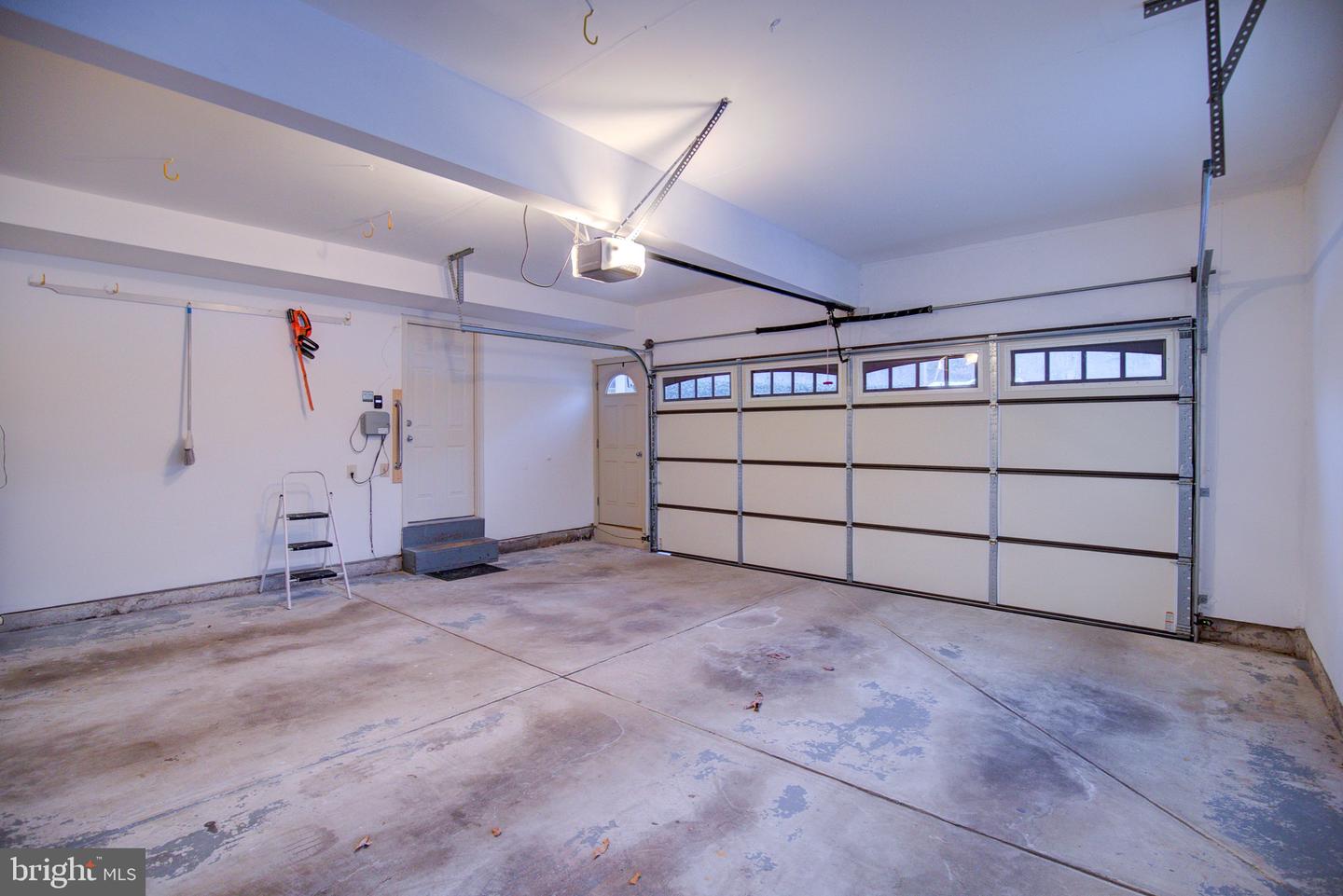 5408 HEATHERFORD CT, FAIRFAX, Virginia 22030, 4 Bedrooms Bedrooms, ,3 BathroomsBathrooms,Residential,For sale,5408 HEATHERFORD CT,VAFX2289490 MLS # VAFX2289490