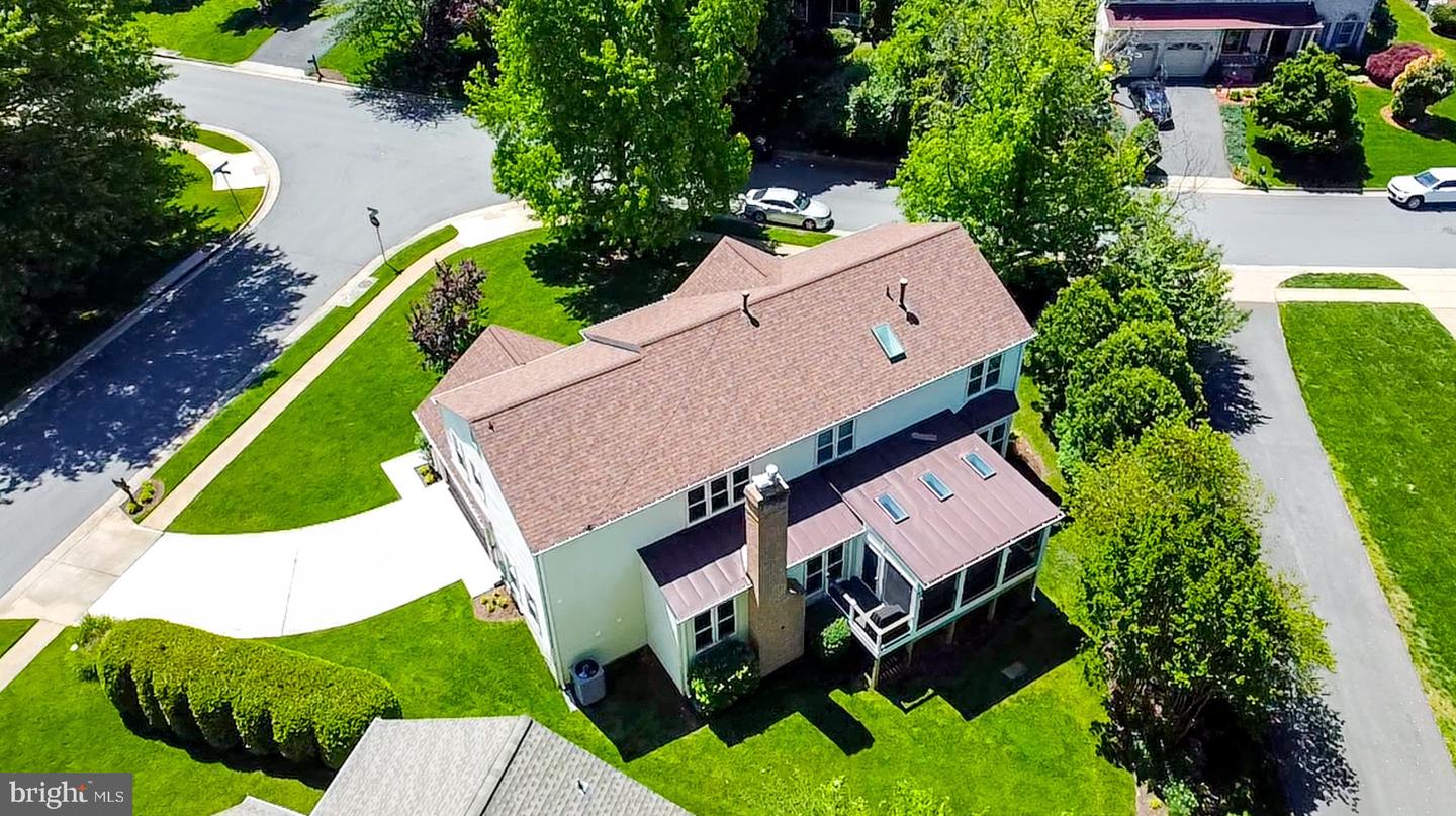 5408 HEATHERFORD CT, FAIRFAX, Virginia 22030, 4 Bedrooms Bedrooms, ,3 BathroomsBathrooms,Residential,For sale,5408 HEATHERFORD CT,VAFX2289490 MLS # VAFX2289490