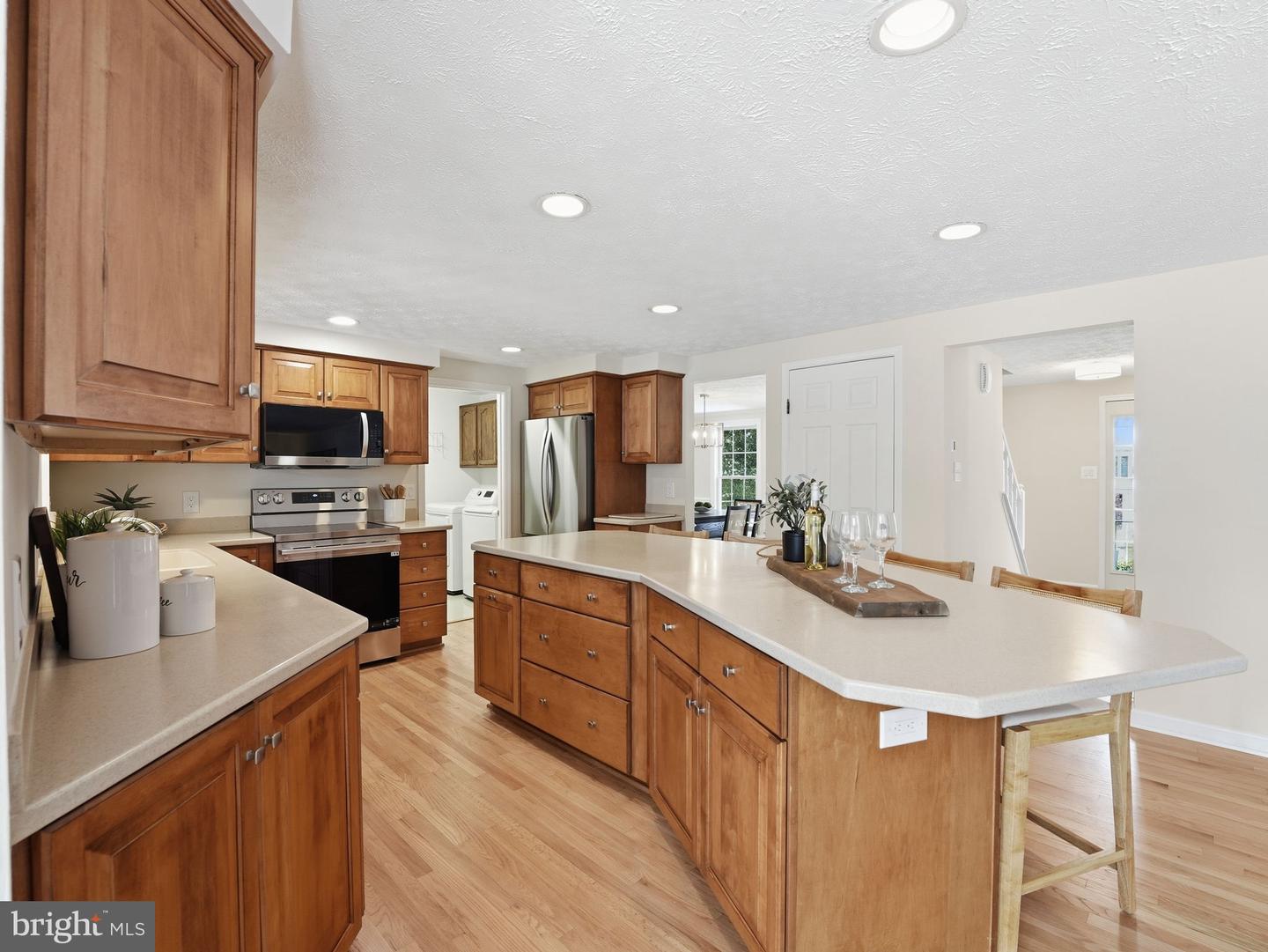 7752 GAMID DR, SPRINGFIELD, Virginia 22153, 5 Bedrooms Bedrooms, ,2 BathroomsBathrooms,Residential,For sale,7752 GAMID DR,VAFX2289504 MLS # VAFX2289504