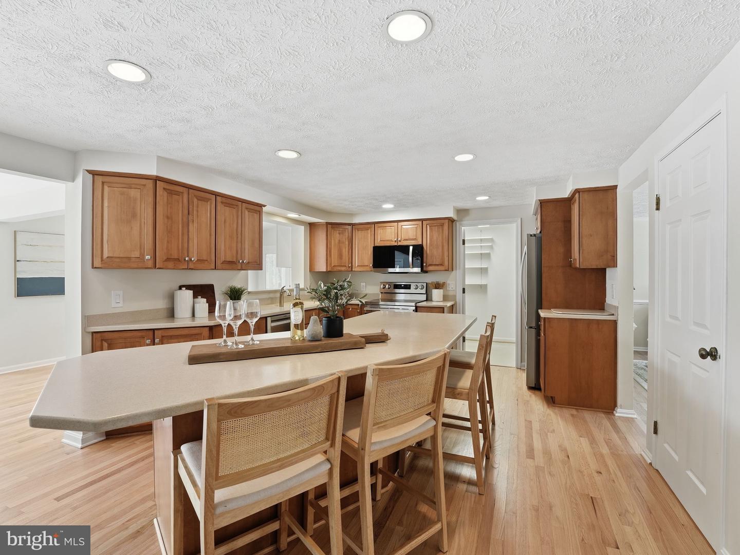 7752 GAMID DR, SPRINGFIELD, Virginia 22153, 5 Bedrooms Bedrooms, ,2 BathroomsBathrooms,Residential,For sale,7752 GAMID DR,VAFX2289504 MLS # VAFX2289504