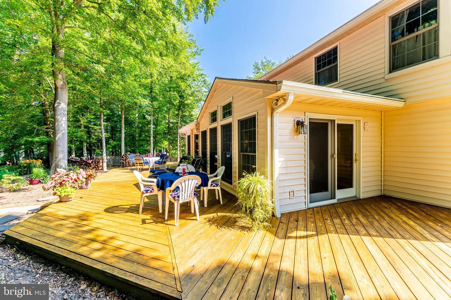 7752 GAMID DR, SPRINGFIELD, Virginia 22153, 5 Bedrooms Bedrooms, ,2 BathroomsBathrooms,Residential,For sale,7752 GAMID DR,VAFX2289504 MLS # VAFX2289504