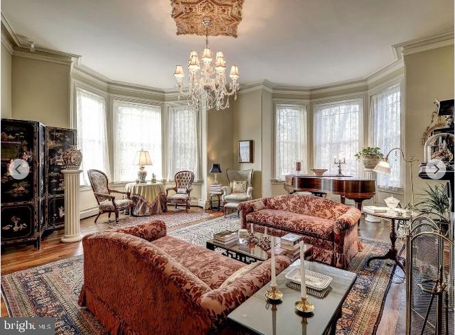 17 LOGAN CIR NW, WASHINGTON, District Of Columbia 20005, 6 Bedrooms Bedrooms, ,3 BathroomsBathrooms,Residential,For sale,17 LOGAN CIR NW,DCDC2245054 MLS # DCDC2245054