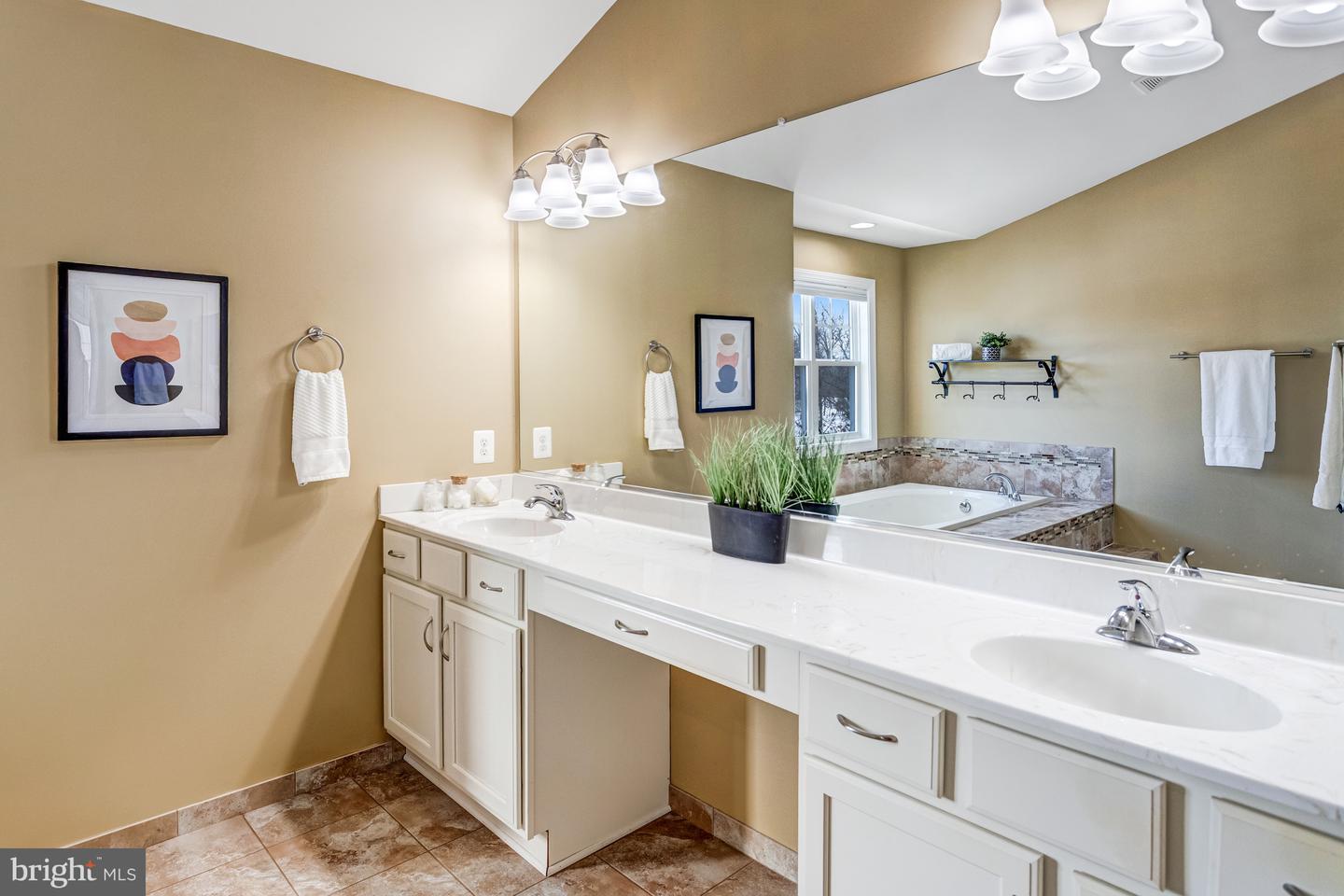 25 RHONDA CT, STAFFORD, Virginia 22556, 4 Bedrooms Bedrooms, ,3 BathroomsBathrooms,Residential,For sale,25 RHONDA CT,VAST2045868 MLS # VAST2045868