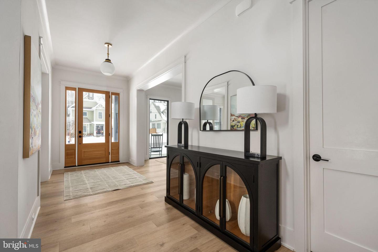 516 VALLEY DR SE, VIENNA, Virginia 22180, 6 Bedrooms Bedrooms, 23 Rooms Rooms,6 BathroomsBathrooms,Residential,For sale,516 VALLEY DR SE,VAFX2289572 MLS # VAFX2289572