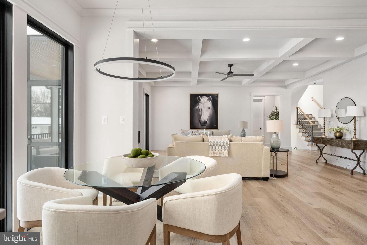 516 VALLEY DR SE, VIENNA, Virginia 22180, 6 Bedrooms Bedrooms, 23 Rooms Rooms,6 BathroomsBathrooms,Residential,For sale,516 VALLEY DR SE,VAFX2289572 MLS # VAFX2289572