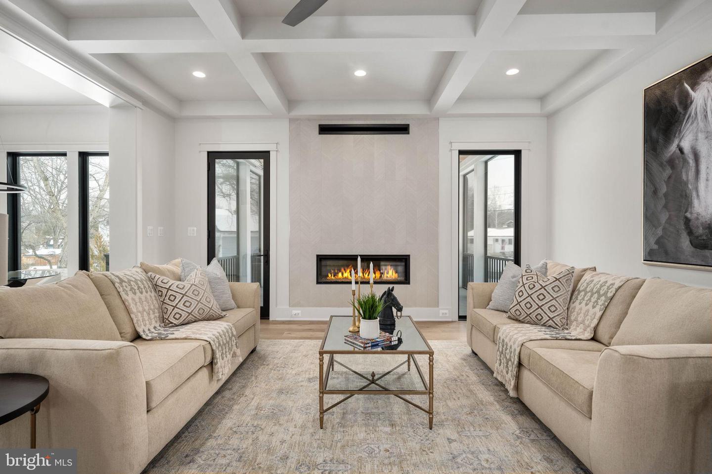 516 VALLEY DR SE, VIENNA, Virginia 22180, 6 Bedrooms Bedrooms, 23 Rooms Rooms,6 BathroomsBathrooms,Residential,For sale,516 VALLEY DR SE,VAFX2289572 MLS # VAFX2289572
