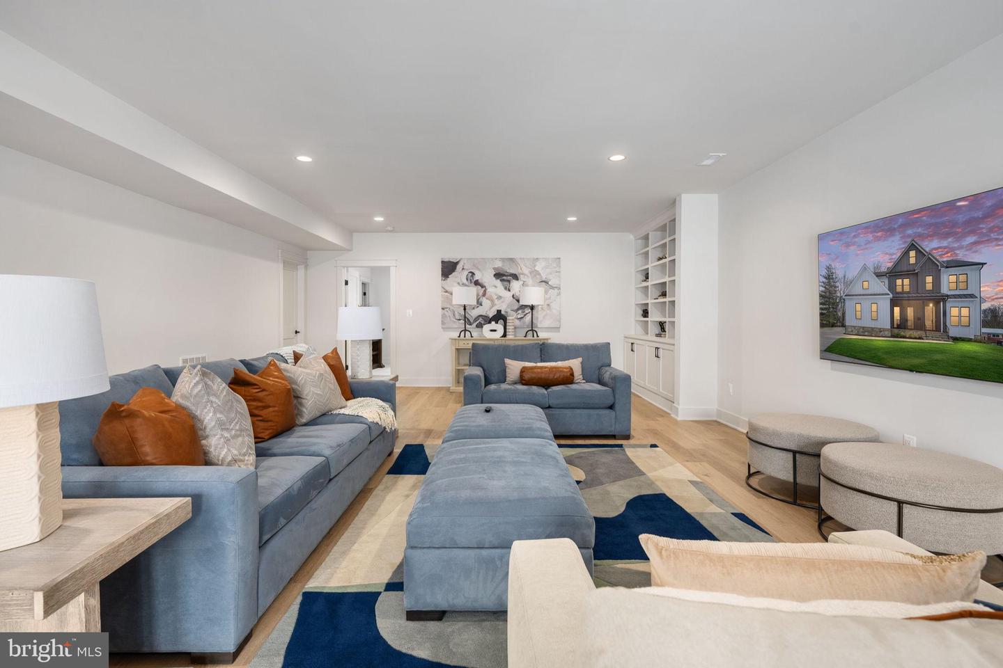 516 VALLEY DR SE, VIENNA, Virginia 22180, 6 Bedrooms Bedrooms, 23 Rooms Rooms,6 BathroomsBathrooms,Residential,For sale,516 VALLEY DR SE,VAFX2289572 MLS # VAFX2289572