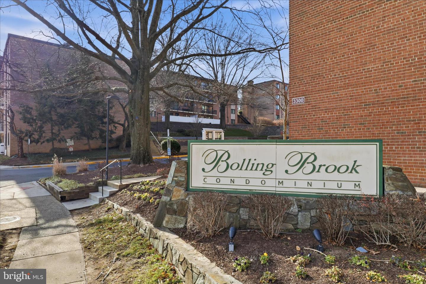 3300 S 28TH ST #404, ALEXANDRIA, Virginia 22302, 1 Bedroom Bedrooms, 4 Rooms Rooms,1 BathroomBathrooms,Residential,For sale,3300 S 28TH ST #404,VAAX2053910 MLS # VAAX2053910