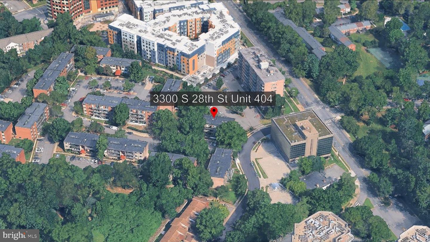 3300 S 28TH ST #404, ALEXANDRIA, Virginia 22302, 1 Bedroom Bedrooms, 4 Rooms Rooms,1 BathroomBathrooms,Residential,For sale,3300 S 28TH ST #404,VAAX2053910 MLS # VAAX2053910