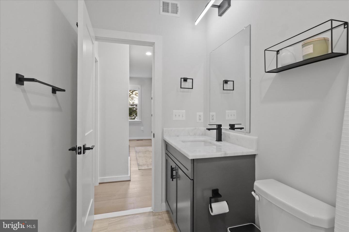 6625 OAK DR, ALEXANDRIA, Virginia 22306, 4 Bedrooms Bedrooms, ,3 BathroomsBathrooms,Residential,For sale,6625 OAK DR,VAFX2289604 MLS # VAFX2289604