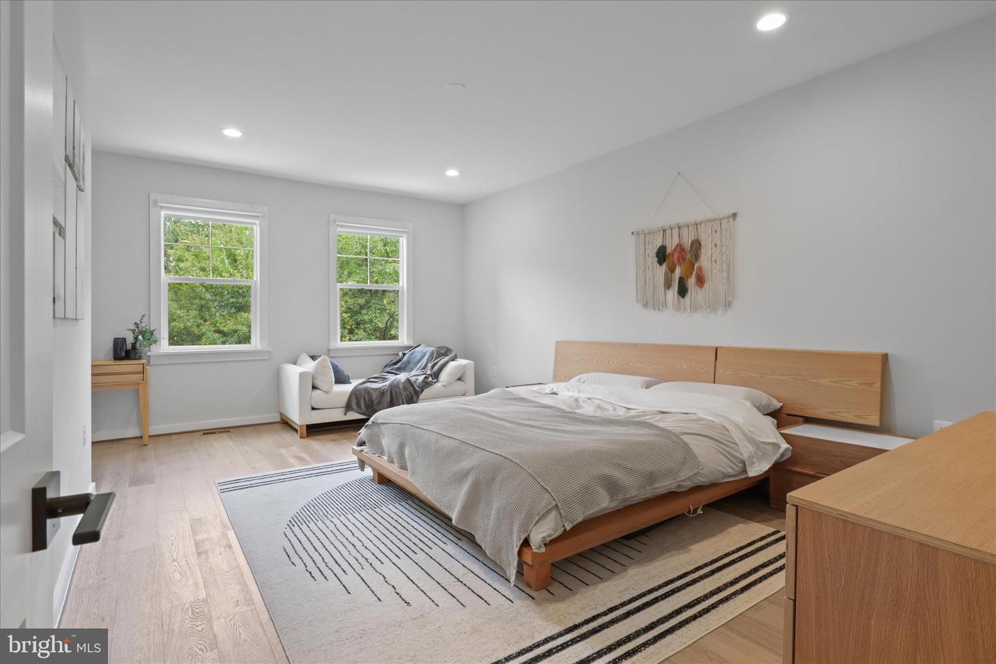 6625 OAK DR, ALEXANDRIA, Virginia 22306, 4 Bedrooms Bedrooms, ,3 BathroomsBathrooms,Residential,For sale,6625 OAK DR,VAFX2289604 MLS # VAFX2289604