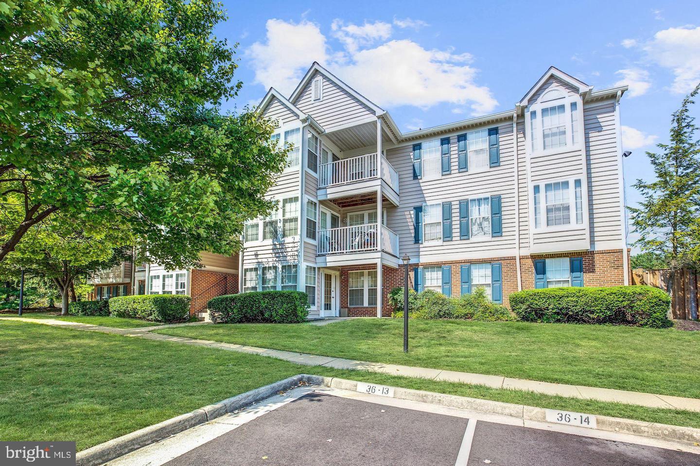 12236 LADYMEADE CT #202, WOODBRIDGE, Virginia 22192, 2 Bedrooms Bedrooms, ,2 BathroomsBathrooms,Residential,For sale,12236 LADYMEADE CT #202,VAPW2112072 MLS # VAPW2112072