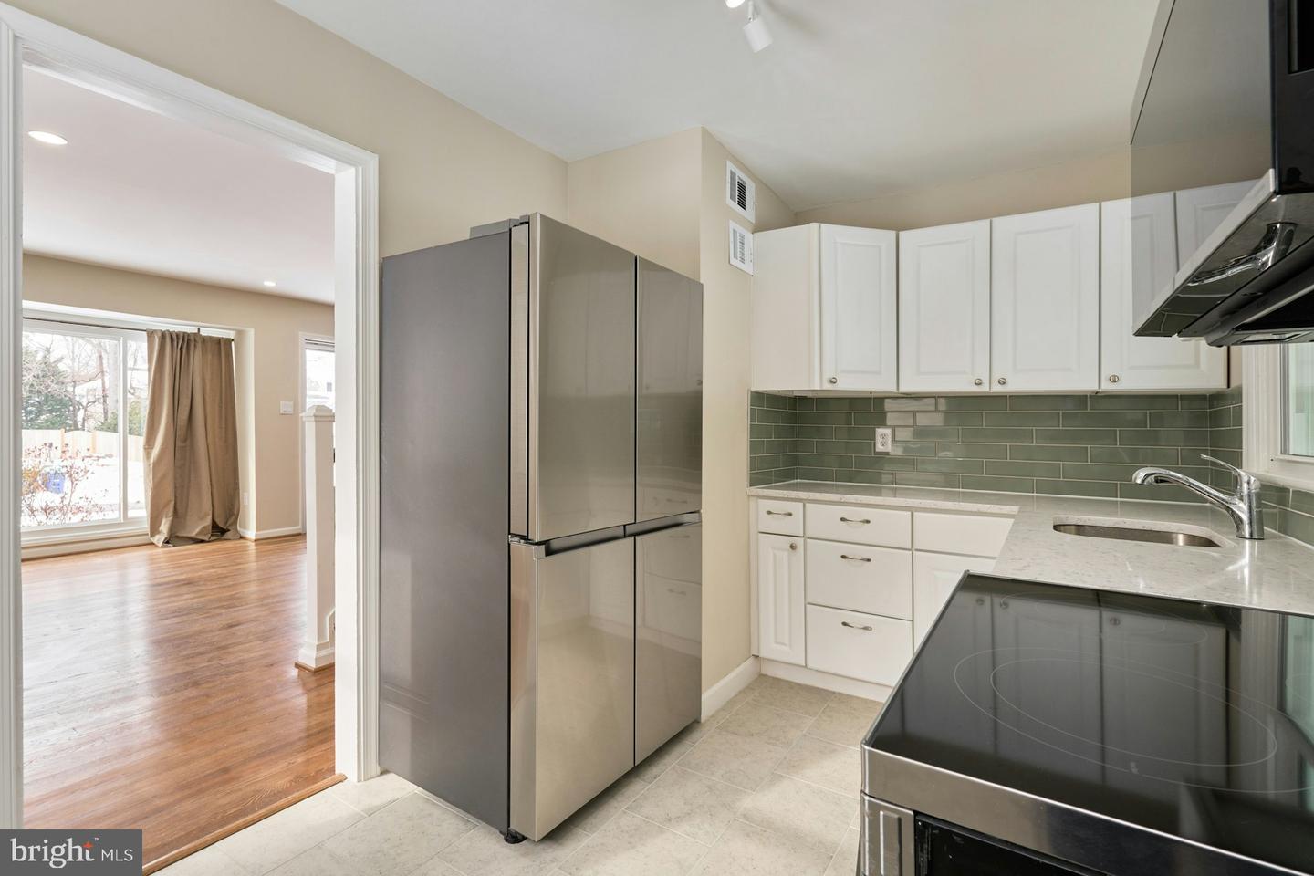 6621 CORNELL DR, ALEXANDRIA, Virginia 22307, 4 Bedrooms Bedrooms, ,2 BathroomsBathrooms,Residential,For sale,6621 CORNELL DR,VAFX2289612 MLS # VAFX2289612