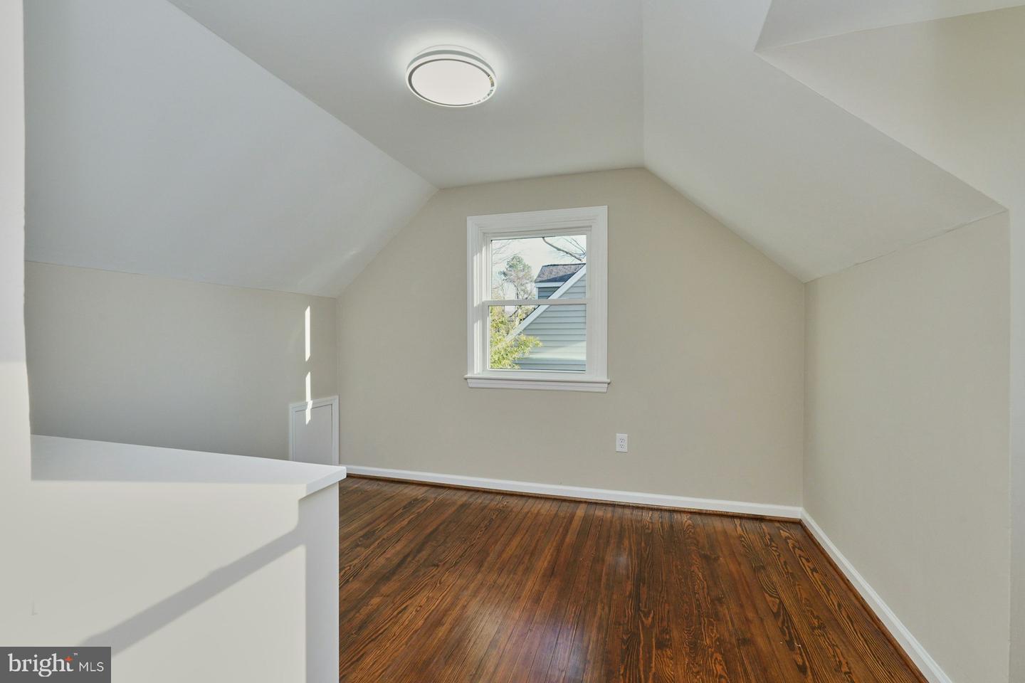 6621 CORNELL DR, ALEXANDRIA, Virginia 22307, 4 Bedrooms Bedrooms, ,2 BathroomsBathrooms,Residential,For sale,6621 CORNELL DR,VAFX2289612 MLS # VAFX2289612