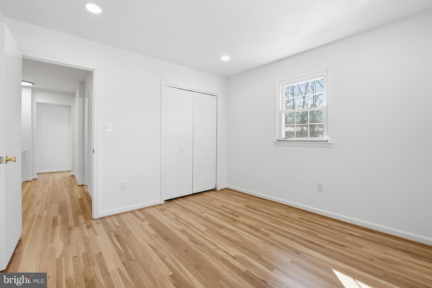 6802 SYDENSTRICKER RD, SPRINGFIELD, Virginia 22152, 4 Bedrooms Bedrooms, ,3 BathroomsBathrooms,Residential,For sale,6802 SYDENSTRICKER RD,VAFX2289616 MLS # VAFX2289616