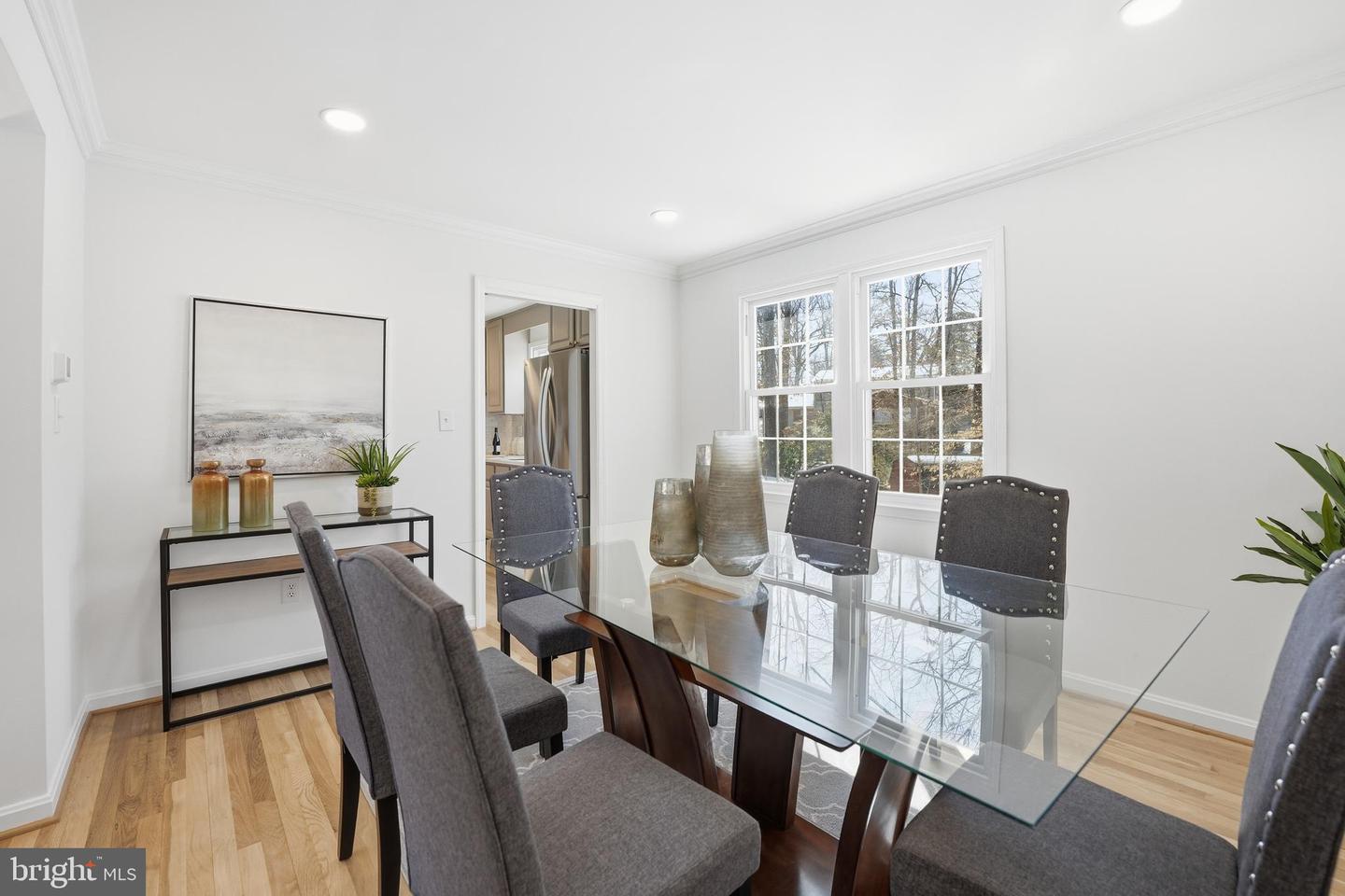 6802 SYDENSTRICKER RD, SPRINGFIELD, Virginia 22152, 4 Bedrooms Bedrooms, ,3 BathroomsBathrooms,Residential,For sale,6802 SYDENSTRICKER RD,VAFX2289616 MLS # VAFX2289616