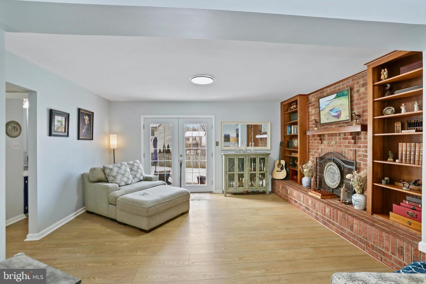 1323 APRIL WAY, HERNDON, Virginia 20170, 4 Bedrooms Bedrooms, ,2 BathroomsBathrooms,Residential,For sale,1323 APRIL WAY,VAFX2289622 MLS # VAFX2289622