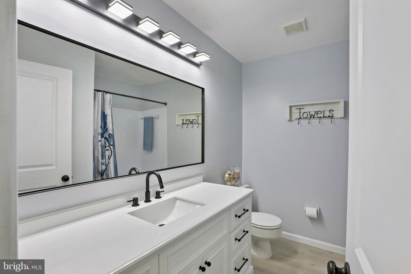 1323 APRIL WAY, HERNDON, Virginia 20170, 4 Bedrooms Bedrooms, ,2 BathroomsBathrooms,Residential,For sale,1323 APRIL WAY,VAFX2289622 MLS # VAFX2289622