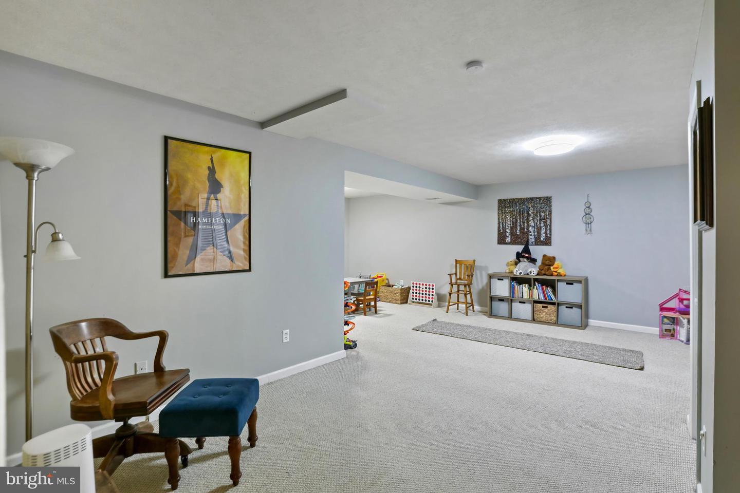 1323 APRIL WAY, HERNDON, Virginia 20170, 4 Bedrooms Bedrooms, ,2 BathroomsBathrooms,Residential,For sale,1323 APRIL WAY,VAFX2289622 MLS # VAFX2289622