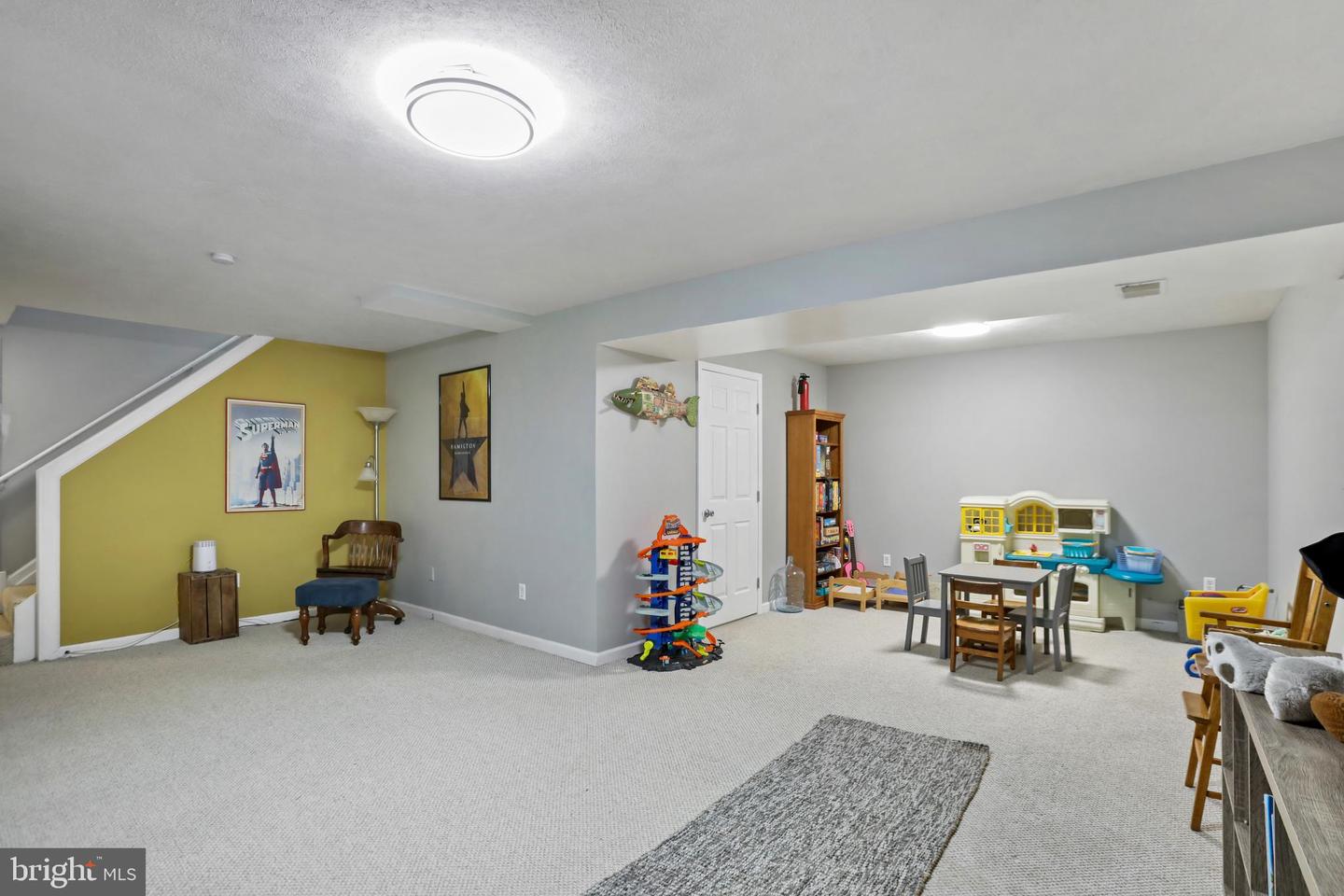 1323 APRIL WAY, HERNDON, Virginia 20170, 4 Bedrooms Bedrooms, ,2 BathroomsBathrooms,Residential,For sale,1323 APRIL WAY,VAFX2289622 MLS # VAFX2289622