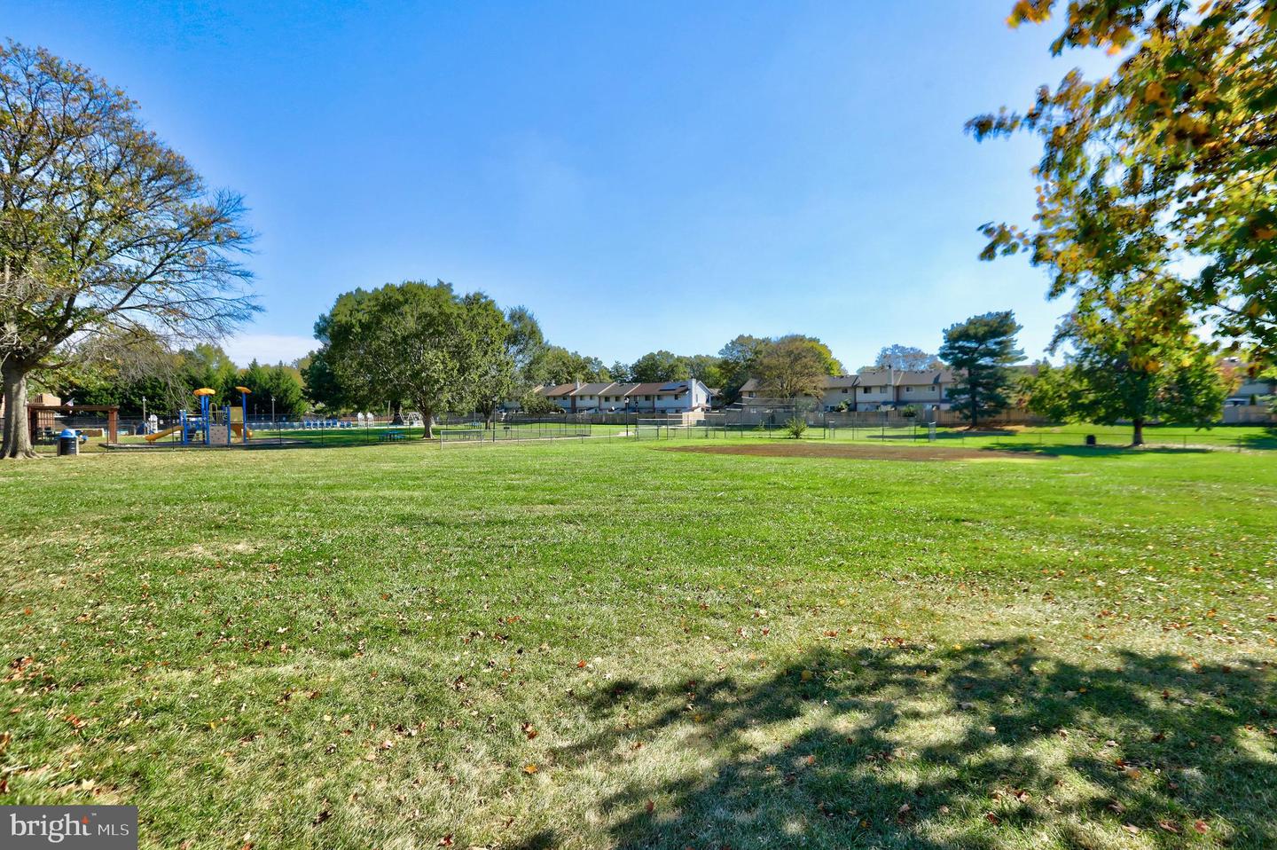 1323 APRIL WAY, HERNDON, Virginia 20170, 4 Bedrooms Bedrooms, ,2 BathroomsBathrooms,Residential,For sale,1323 APRIL WAY,VAFX2289622 MLS # VAFX2289622