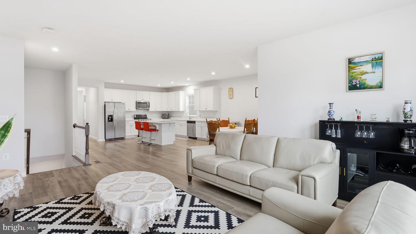 208 CONEFLOWER LN, STAFFORD, Virginia 22554, 4 Bedrooms Bedrooms, ,3 BathroomsBathrooms,Residential,For sale,208 CONEFLOWER LN,VAST2045880 MLS # VAST2045880