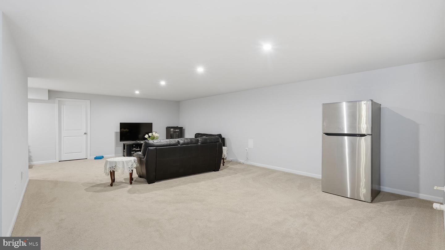 208 CONEFLOWER LN, STAFFORD, Virginia 22554, 4 Bedrooms Bedrooms, ,3 BathroomsBathrooms,Residential,For sale,208 CONEFLOWER LN,VAST2045880 MLS # VAST2045880