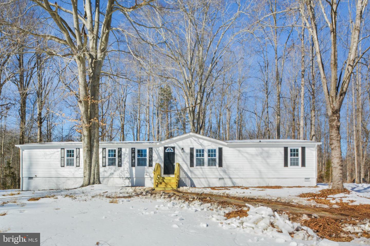 208 MARENGO CT, SPOTSYLVANIA, Virginia 22551, 4 Bedrooms Bedrooms, ,2 BathroomsBathrooms,Residential,For sale,208 MARENGO CT,VASP2039150 MLS # VASP2039150