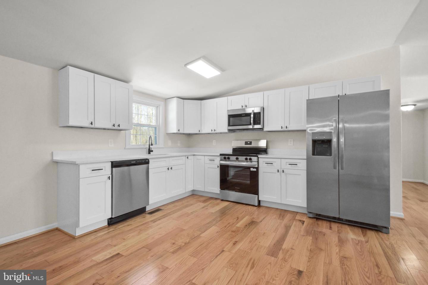 208 MARENGO CT, SPOTSYLVANIA, Virginia 22551, 4 Bedrooms Bedrooms, ,2 BathroomsBathrooms,Residential,For sale,208 MARENGO CT,VASP2039150 MLS # VASP2039150