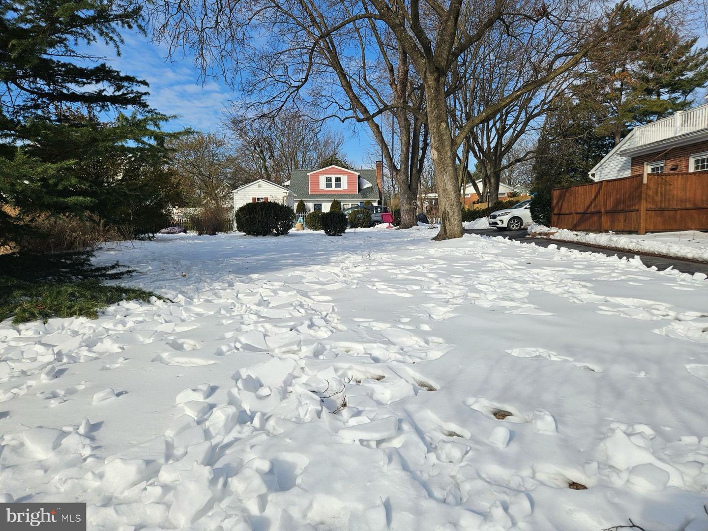 407 VAN FOSSEN ST, WINCHESTER, Virginia 22601, 2 Bedrooms Bedrooms, ,1 BathroomBathrooms,Residential,For sale,407 VAN FOSSEN ST,VAWI2009922 MLS # VAWI2009922