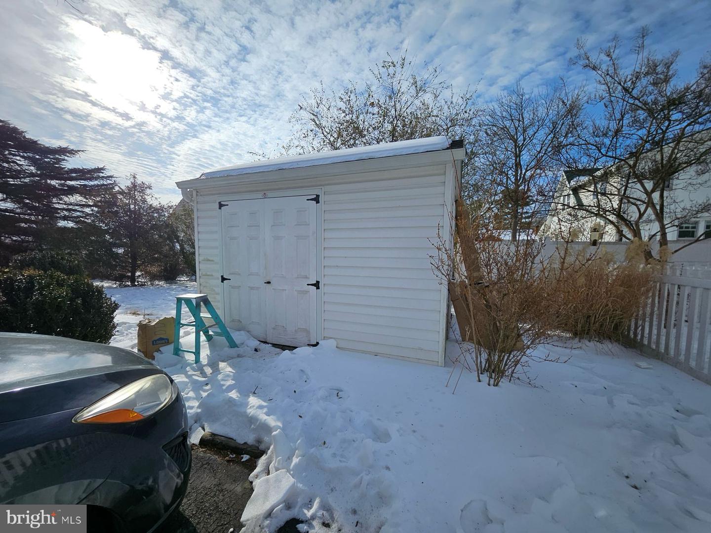 407 VAN FOSSEN ST, WINCHESTER, Virginia 22601, 2 Bedrooms Bedrooms, ,1 BathroomBathrooms,Residential,For sale,407 VAN FOSSEN ST,VAWI2009922 MLS # VAWI2009922