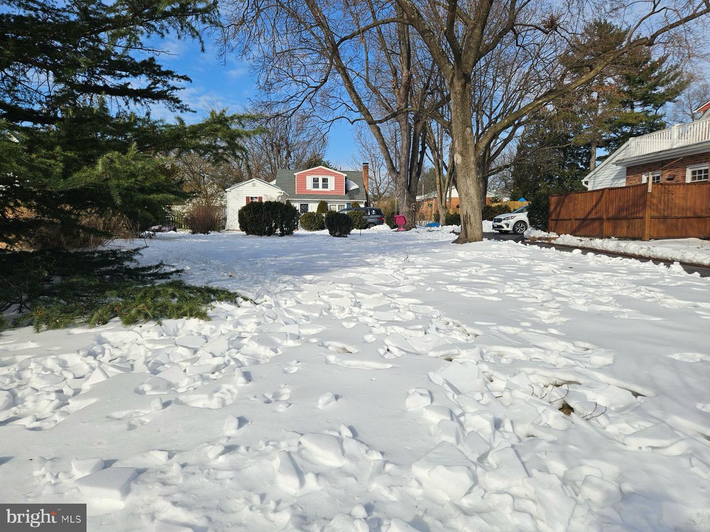 407 VAN FOSSEN ST, WINCHESTER, Virginia 22601, 2 Bedrooms Bedrooms, ,1 BathroomBathrooms,Residential,For sale,407 VAN FOSSEN ST,VAWI2009922 MLS # VAWI2009922