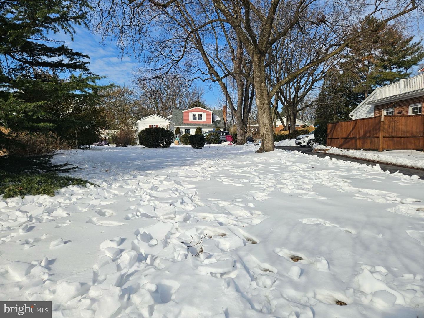 407 VAN FOSSEN ST, WINCHESTER, Virginia 22601, 2 Bedrooms Bedrooms, ,1 BathroomBathrooms,Residential,For sale,407 VAN FOSSEN ST,VAWI2009922 MLS # VAWI2009922