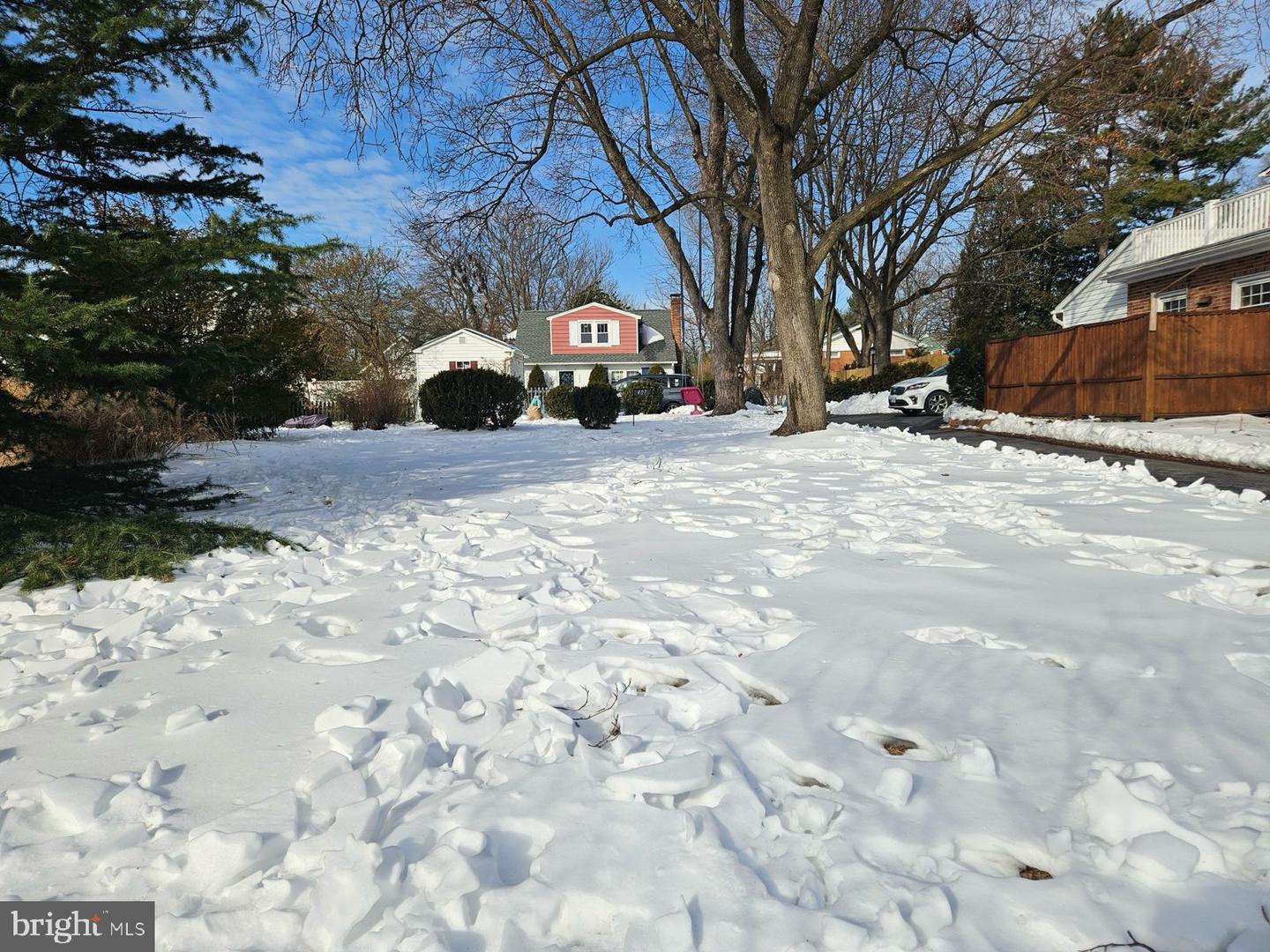 407 VAN FOSSEN ST, WINCHESTER, Virginia 22601, 2 Bedrooms Bedrooms, ,1 BathroomBathrooms,Residential,For sale,407 VAN FOSSEN ST,VAWI2009922 MLS # VAWI2009922