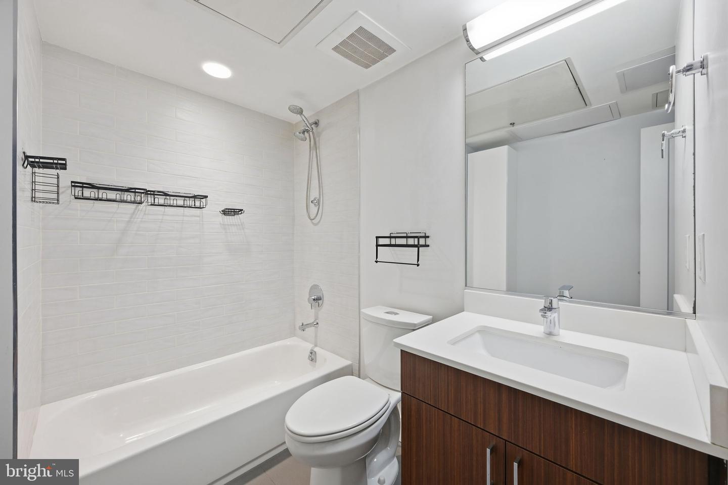 1111 ORREN ST NE #308, WASHINGTON, District Of Columbia 20002, 1 Bedroom Bedrooms, ,1 BathroomBathrooms,Residential,For sale,1111 ORREN ST NE #308,DCDC2245222 MLS # DCDC2245222 1111 ORREN ST NE #308, WASHINGTON, District Of Columbia 20002, 1 Bedroom Bedrooms, ,1 BathroomBathrooms,Residential,For sale,1111 ORREN ST NE #308,DCDC2245222 MLS # DCDC2245222