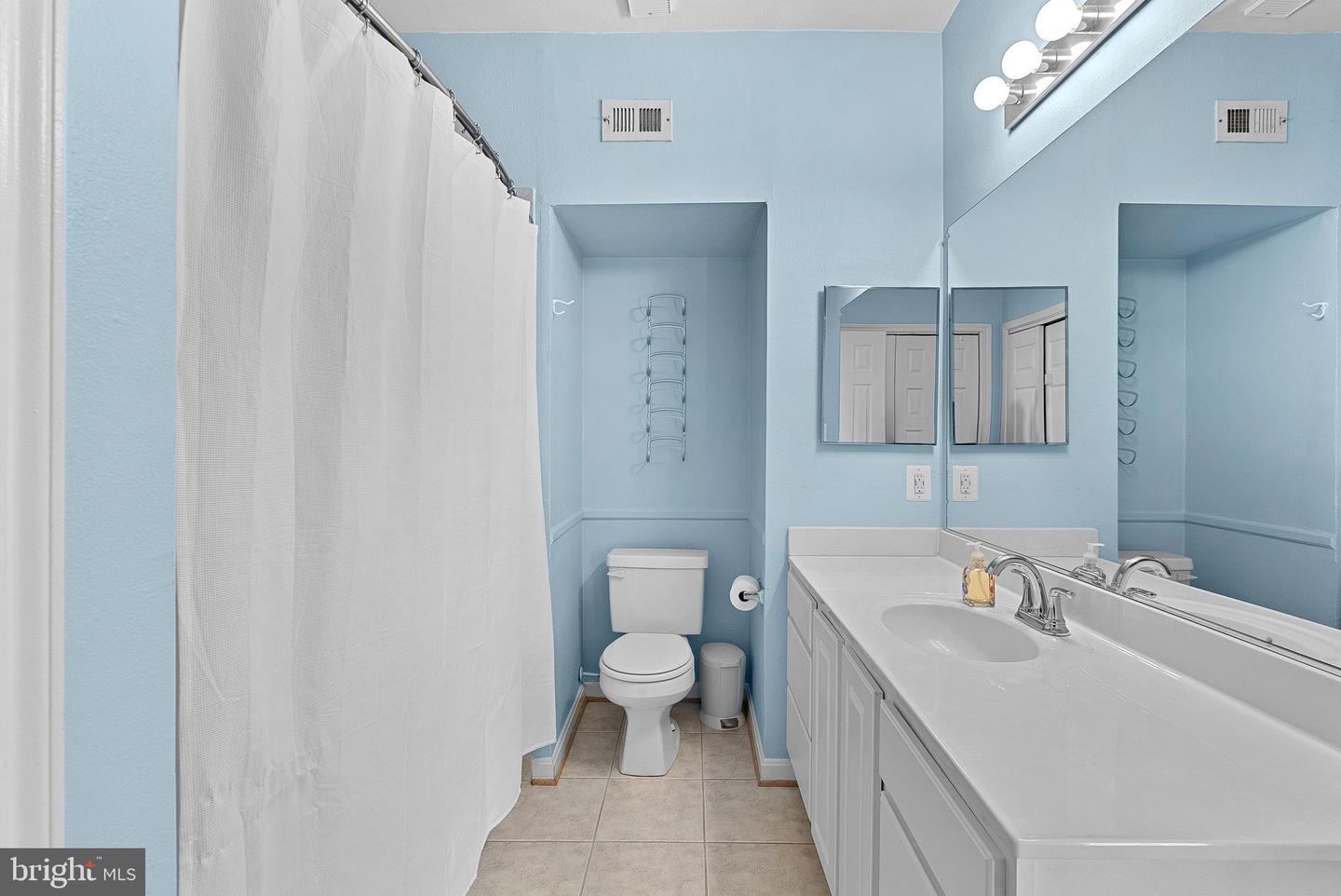 3916 PENDERVIEW DR #428, FAIRFAX, Virginia 22033, 2 Bedrooms Bedrooms, ,2 BathroomsBathrooms,Residential,For sale,3916 PENDERVIEW DR #428,VAFX2290062 MLS # VAFX2290062