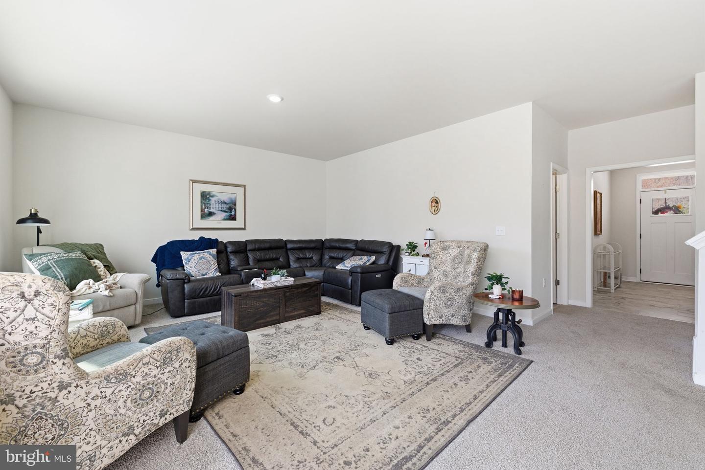 616 S POES RD, AMISSVILLE, Virginia 20106, 4 Bedrooms Bedrooms, ,4 BathroomsBathrooms,Residential,For sale,616 S POES RD,VARP2002472 MLS # VARP2002472