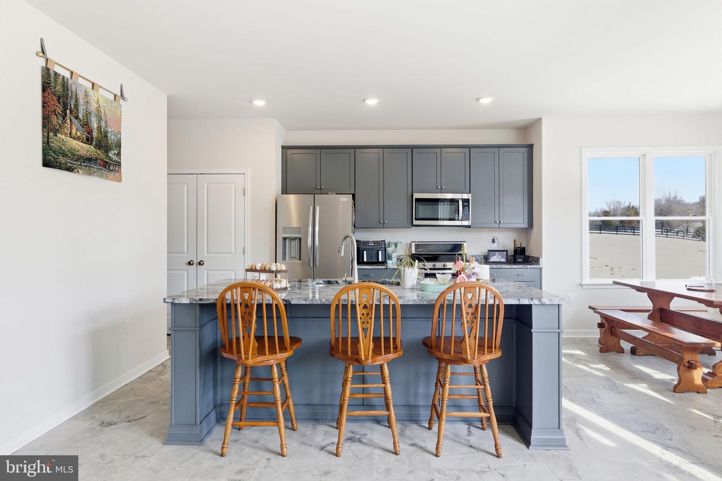 616 S POES RD, AMISSVILLE, Virginia 20106, 4 Bedrooms Bedrooms, ,4 BathroomsBathrooms,Residential,For sale,616 S POES RD,VARP2002472 MLS # VARP2002472